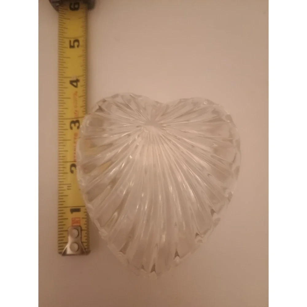 VTG Elegant Heart Shaped Trinket Dish, Crystal Clear